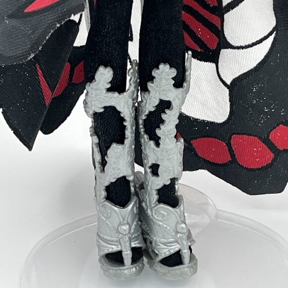 Monster High LUNA MOTHEWS Boo York Doll Wings Skirt Black Bodysuit Incomplete - Picture 4 of 16